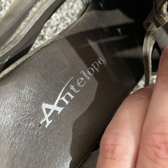 Antelope shoes women's wedged heels, size 37 EU or 6.5 US - Picture 14 of 14